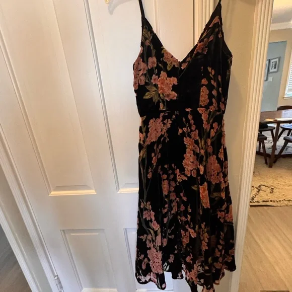 Eri + Ali Anthropologie Dress - Picture 2 of 5